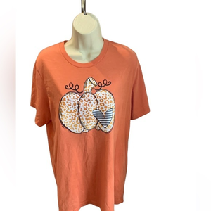 SPOTTED PUMPKIN HEART UNISEX CREW NECK TEE SIZE LARGE ORANGE‎